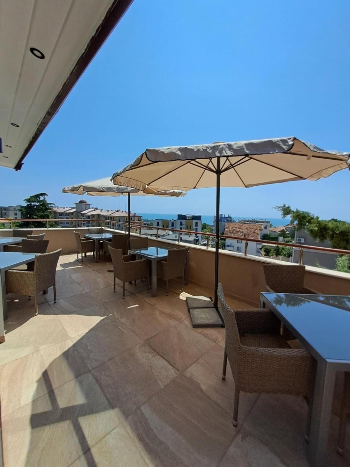 Vemara City Boutique Hotel-Free Parking 瓦爾納 外观 照片