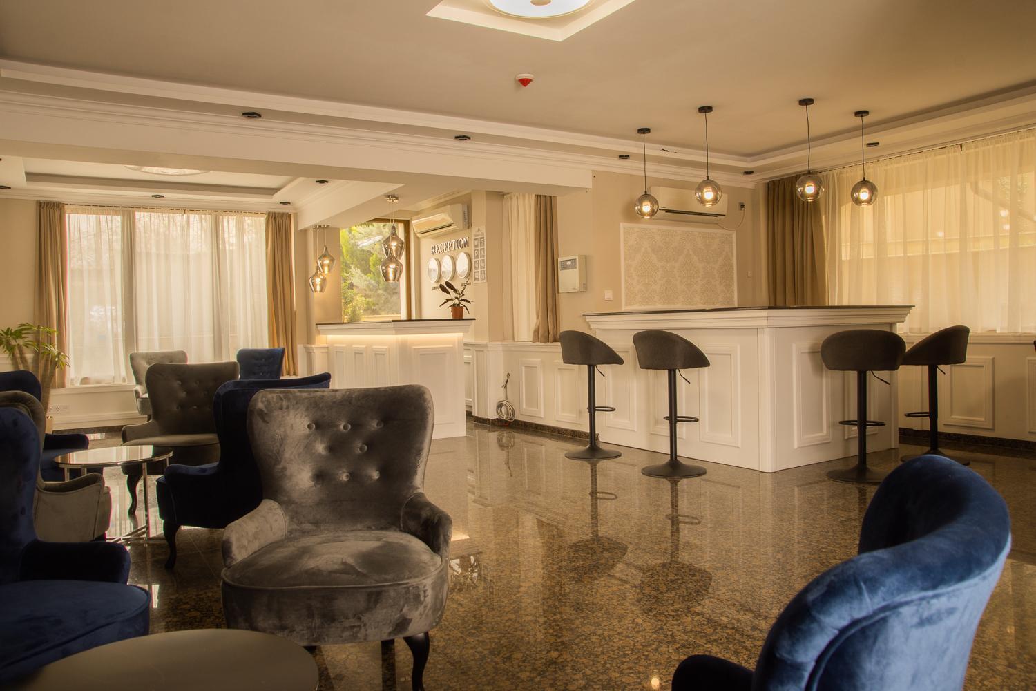 Vemara City Boutique Hotel-Free Parking 瓦爾納 外观 照片