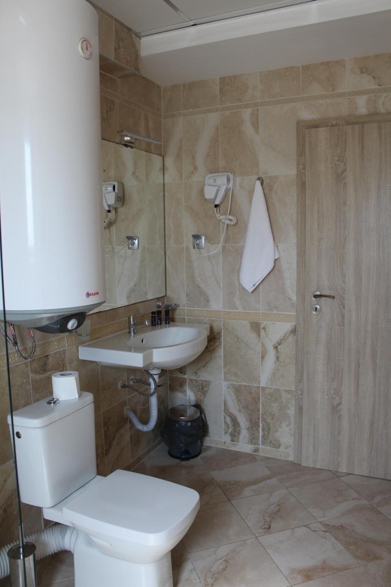 Vemara City Boutique Hotel-Free Parking 瓦爾納 外观 照片